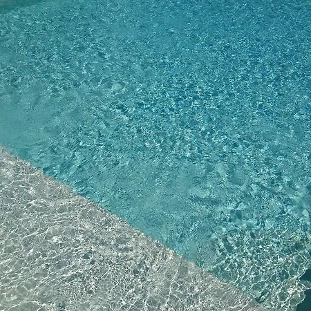 Domaine Des Buis Hotel 3*